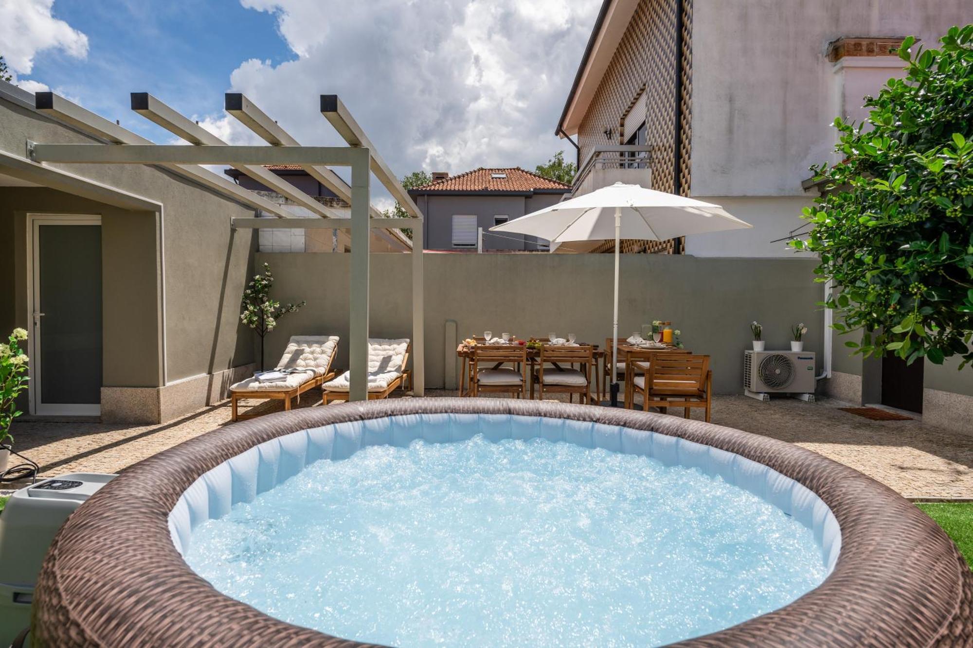 Casa de férias Host Wise - Terrace Delight House W Private Jacuzzi Porto