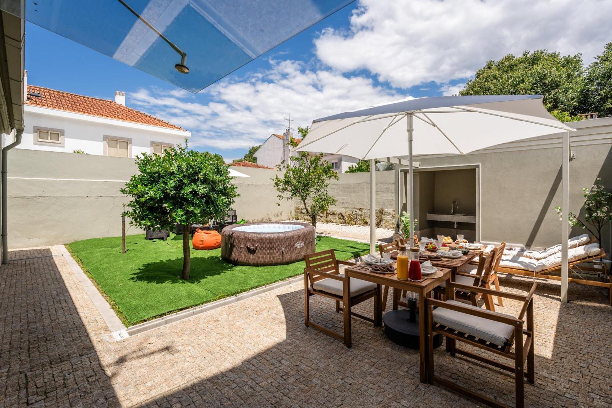 Casa de férias Host Wise - Terrace Delight House W Private Jacuzzi